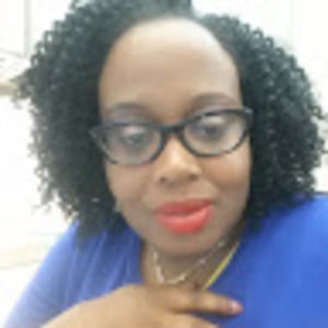 Meet your Posher, Lourdes m.